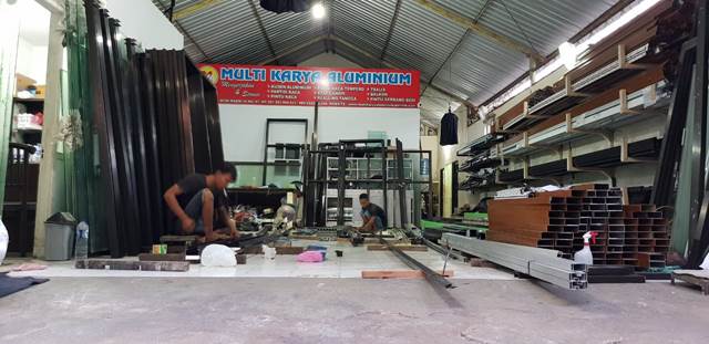 toko aluminium denpasar bali