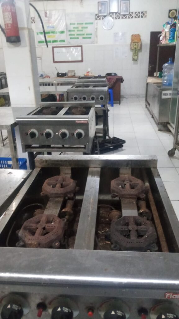 progres perbaikan kompor gas denpasar