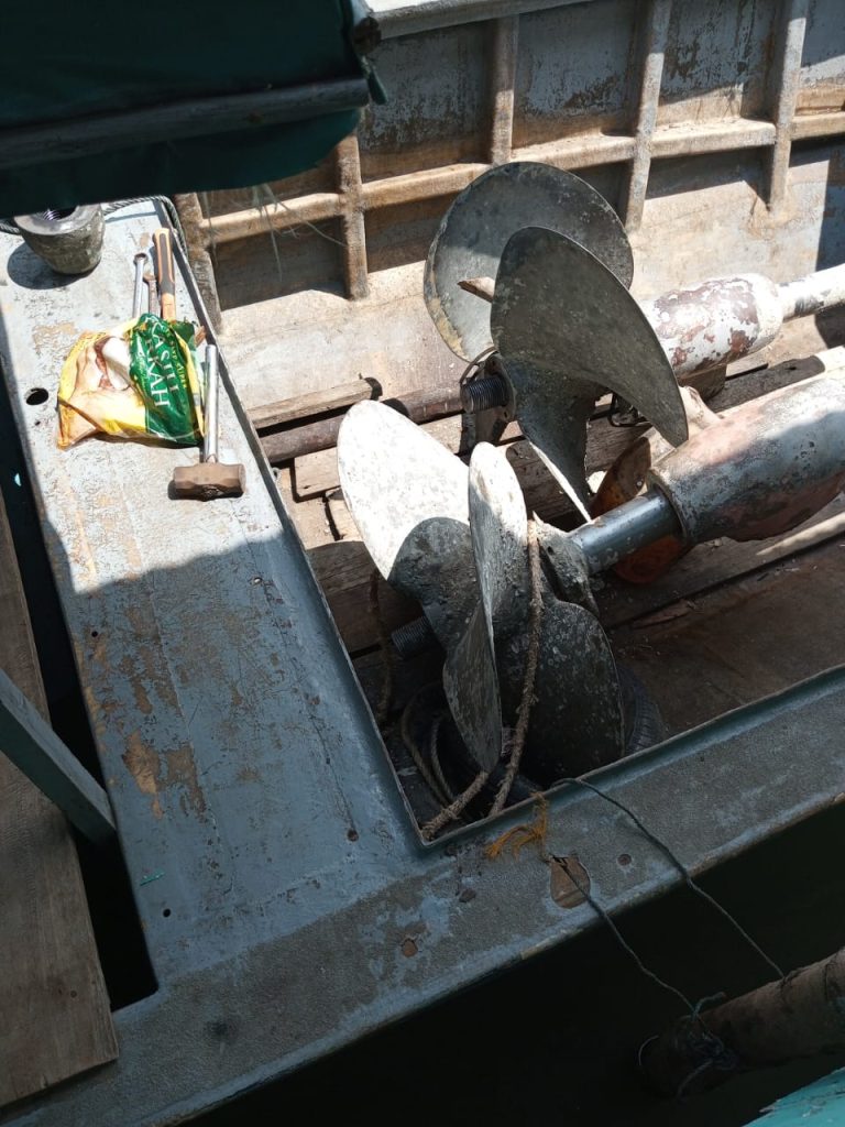 jual beli besi tua batam8