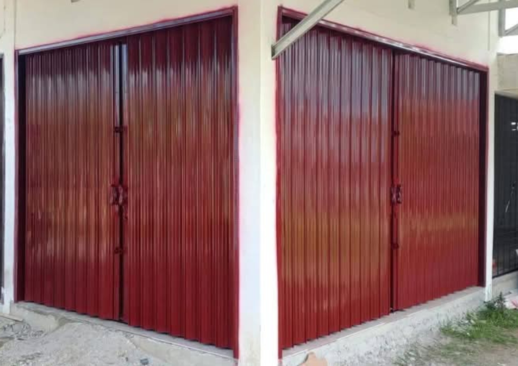 portofolio folding gate